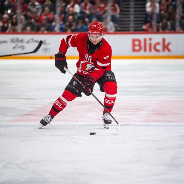 Théo Rochette sur la glace